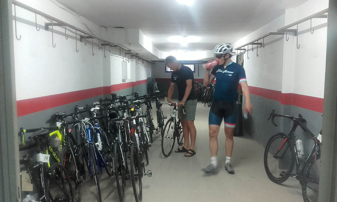 454_alta_montanyahotel Zona Bicicletas.jpg